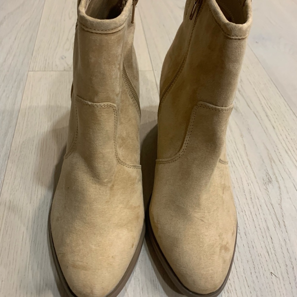 Women boots